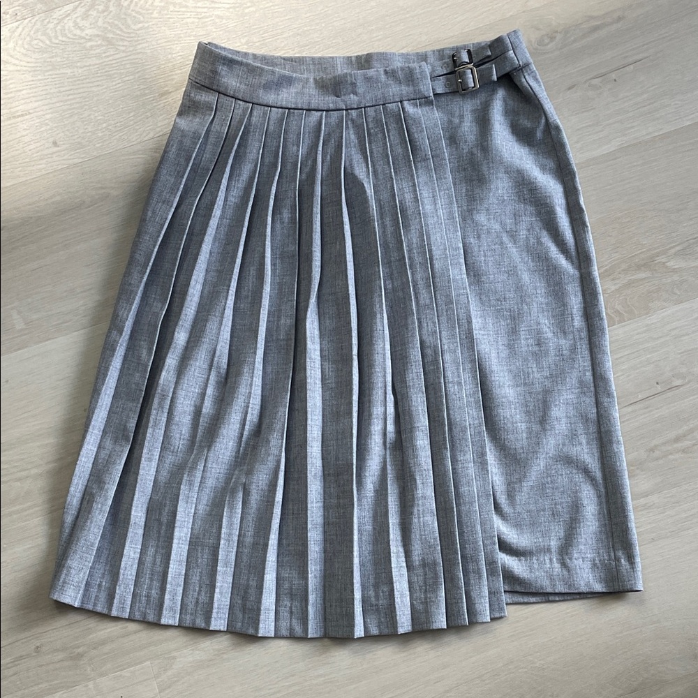 Grey pleated midi skirt
